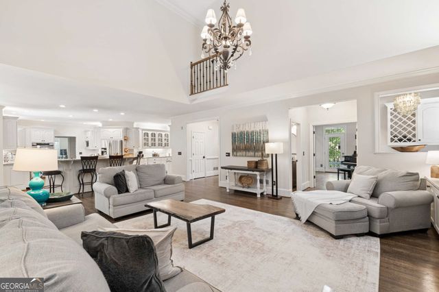 9140 Nesbit Lakes Drive, Alpharetta, GA 30022