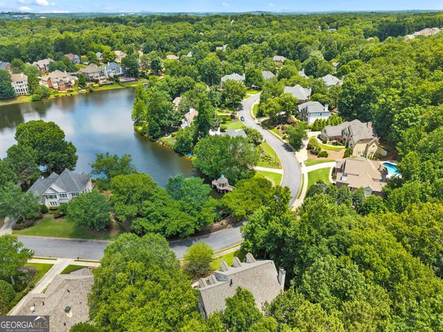 9140 Nesbit Lakes Drive, Alpharetta, GA 30022