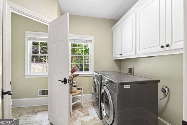 9140 Nesbit Lakes Drive, Alpharetta, GA 30022