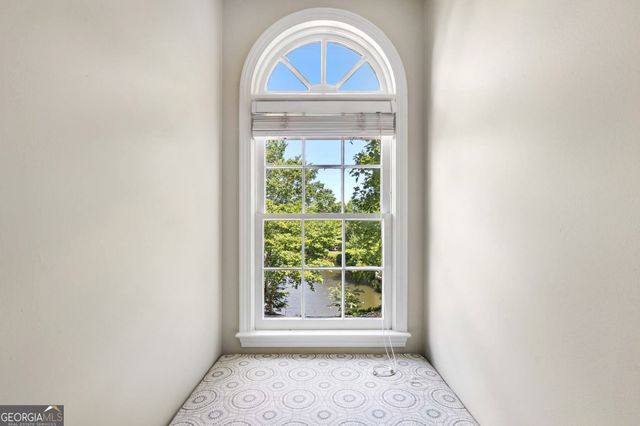 9140 Nesbit Lakes Drive, Alpharetta, GA 30022
