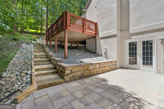 9140 Nesbit Lakes Drive, Alpharetta, GA 30022
