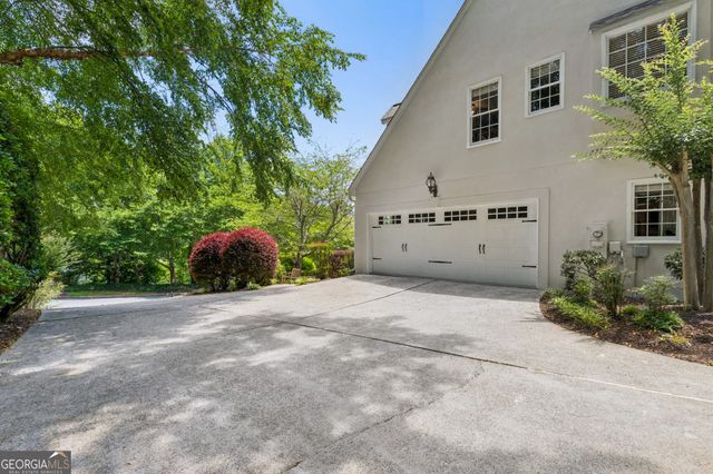9140 Nesbit Lakes Drive, Alpharetta, GA 30022