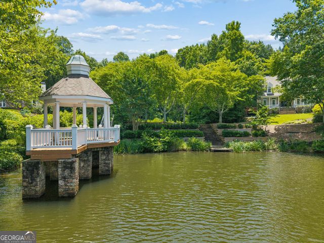 9140 Nesbit Lakes Drive, Alpharetta, GA 30022