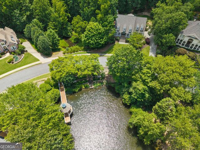 9140 Nesbit Lakes Drive, Alpharetta, GA 30022