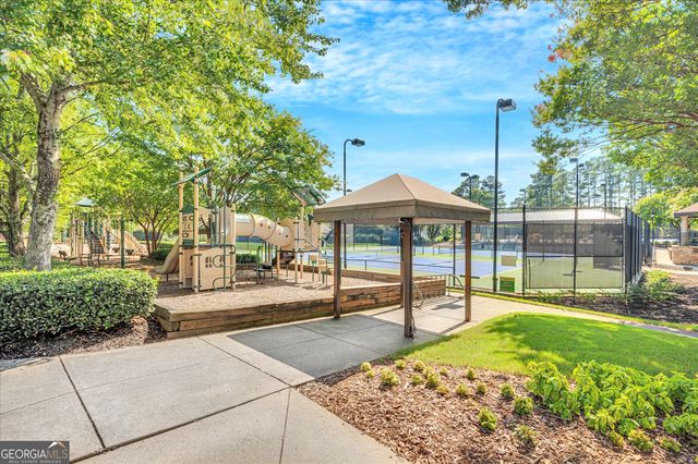 9140 Nesbit Lakes Drive, Alpharetta, GA 30022