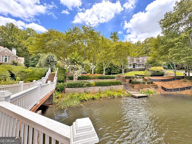 9140 Nesbit Lakes Drive, Alpharetta, GA 30022