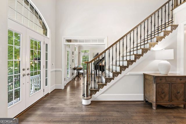 9140 Nesbit Lakes Drive, Alpharetta, GA 30022