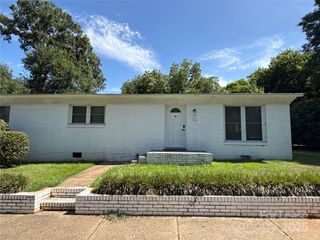 200 Skyland Avenue B, Charlotte, NC 28205