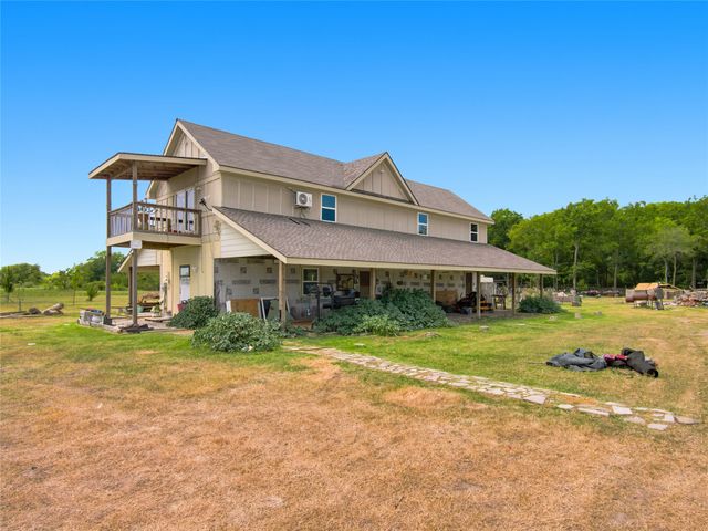 402 County Road 3422, Wills Point, TX 75169
