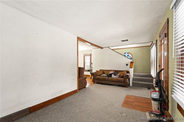 1201 Owans Lane NE, Corydon, IN 47112