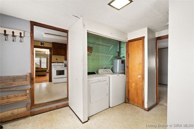 1201 Owans Lane NE, Corydon, IN 47112