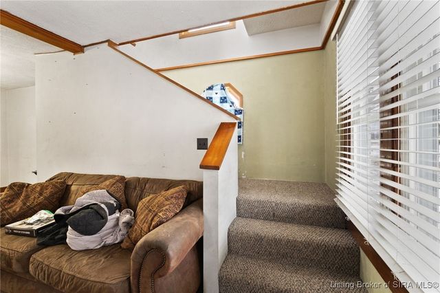 1201 Owans Lane NE, Corydon, IN 47112