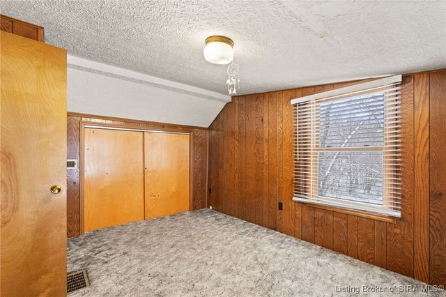 1201 Owans Lane NE, Corydon, IN 47112