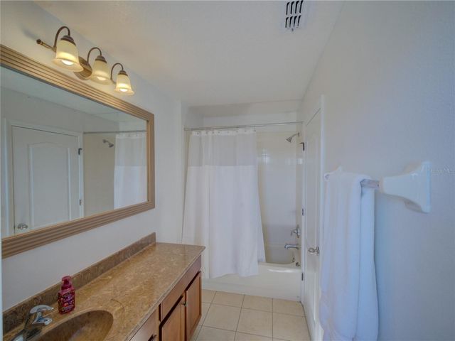 2717 EAGLE CLIFF DRIVE, Kissimmee, FL 34746