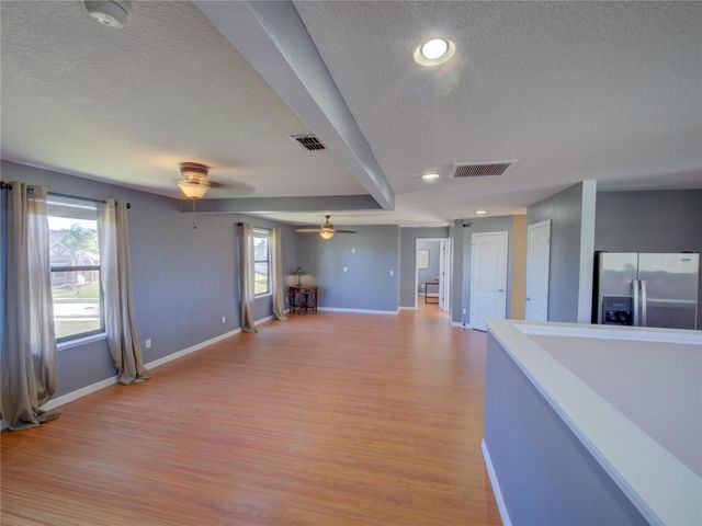 2717 EAGLE CLIFF DRIVE, Kissimmee, FL 34746