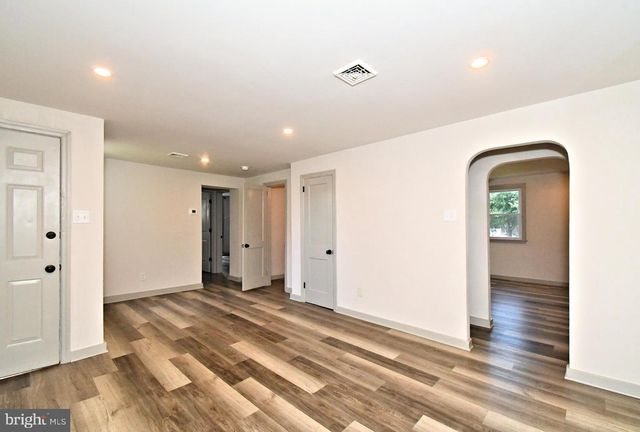 822 N LIMEKILN PIKE, Chalfont, PA 18914
