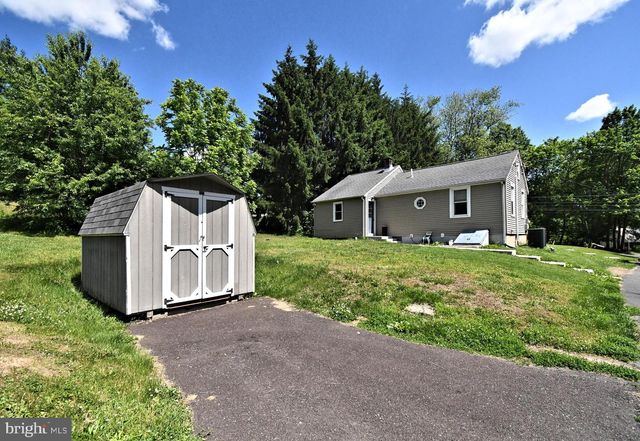 822 N LIMEKILN PIKE, Chalfont, PA 18914