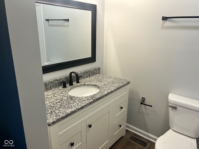 8353 Paso Del Norte Court, Indianapolis, IN 46227