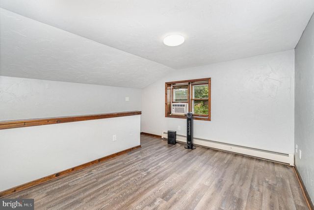 31 E WATER ST, Gettysburg, PA 17325