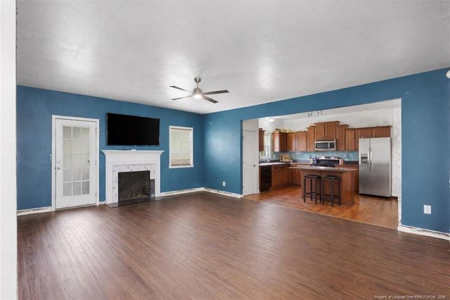 4270 Home Stretch Drive, Parkton, NC 28371