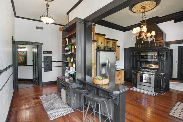 130 Dr Michael DeBakey Drive, Lake Charles, LA 70601