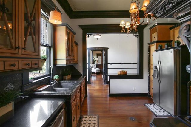 130 Dr Michael DeBakey Drive, Lake Charles, LA 70601