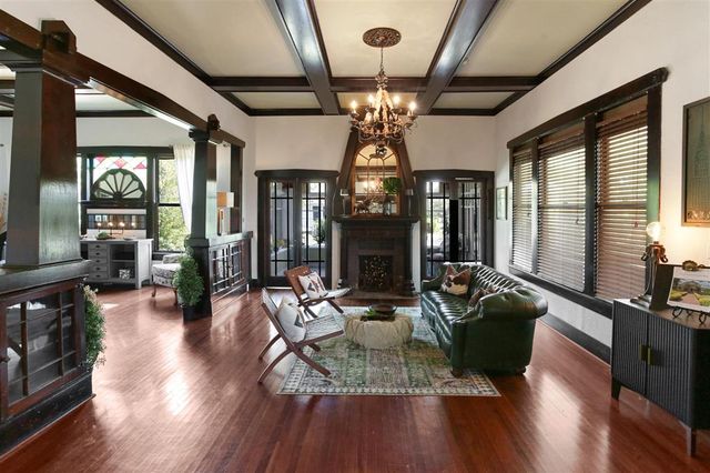 130 Dr Michael DeBakey Drive, Lake Charles, LA 70601