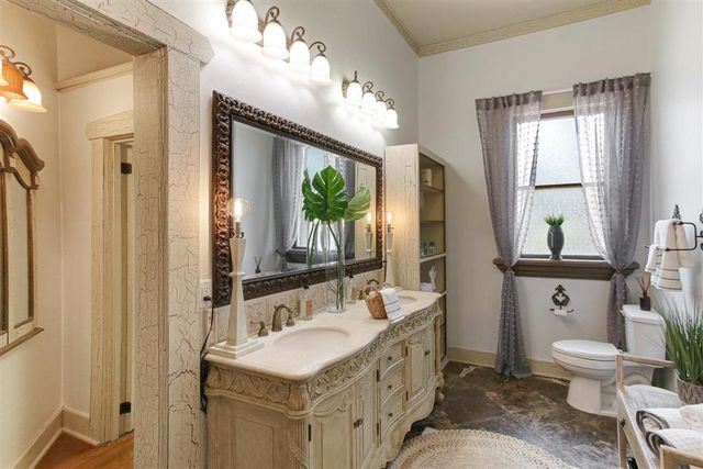 130 Dr Michael DeBakey Drive, Lake Charles, LA 70601