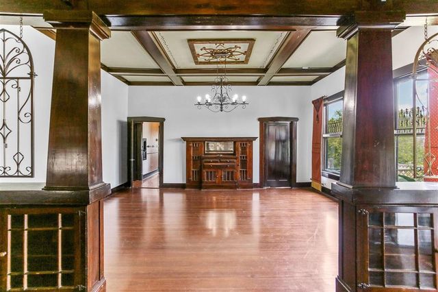 130 Dr Michael DeBakey Drive, Lake Charles, LA 70601