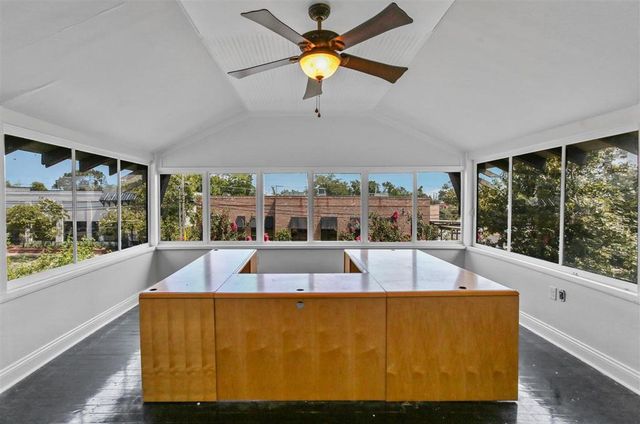 130 Dr Michael DeBakey Drive, Lake Charles, LA 70601