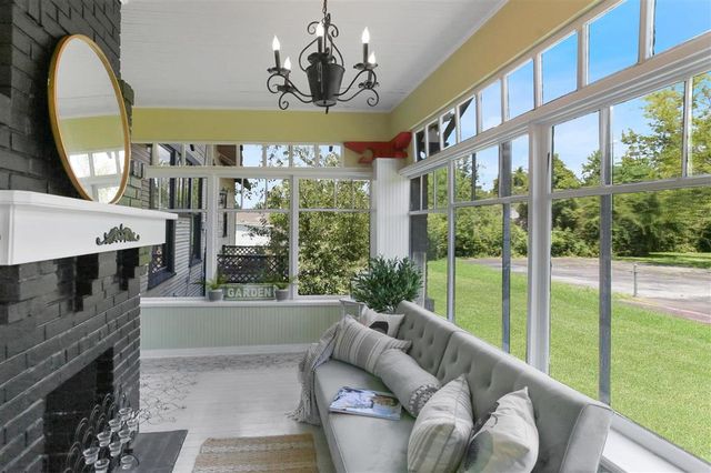 130 Dr Michael DeBakey Drive, Lake Charles, LA 70601