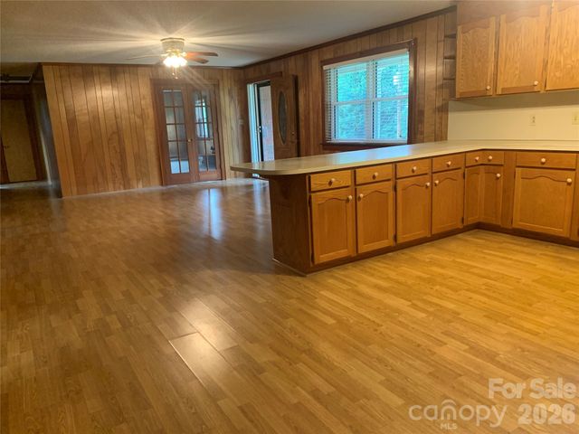 6285 & 6231 Nc 16 Highway N, Taylorsville, NC 28681