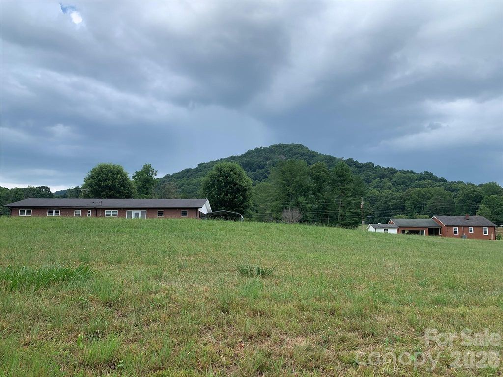 6285 & 6231 Nc 16 Highway N, Taylorsville, NC 28681