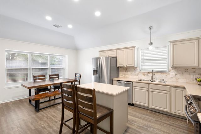 2404 Bowman Avenue, Mansfield, TX 76063