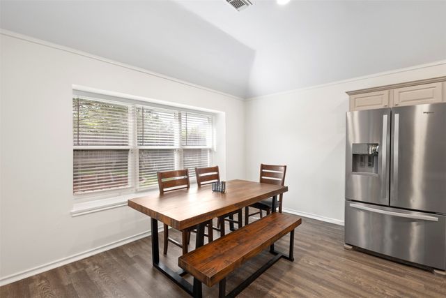 2404 Bowman Avenue, Mansfield, TX 76063