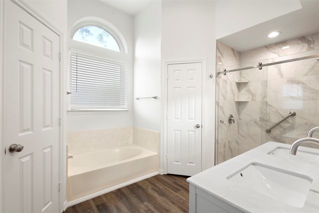 2404 Bowman Avenue, Mansfield, TX 76063