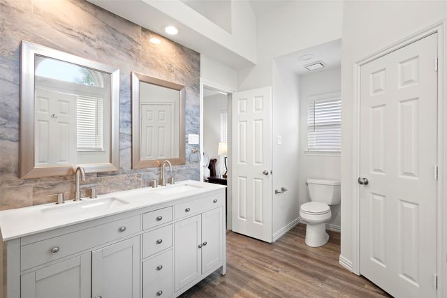 2404 Bowman Avenue, Mansfield, TX 76063