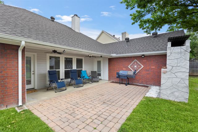 2404 Bowman Avenue, Mansfield, TX 76063