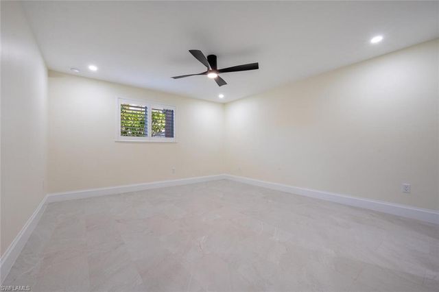 1537 Chesapeake AVE A-4, Naples, FL 34102