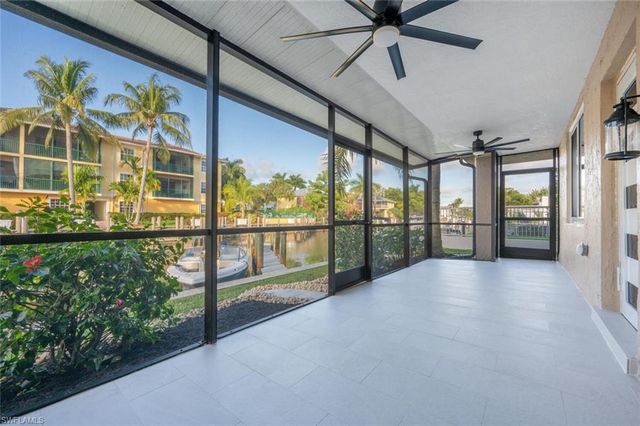 1537 Chesapeake AVE A-4, Naples, FL 34102