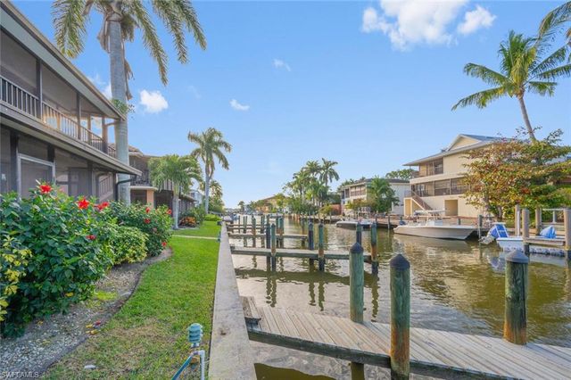 1537 Chesapeake AVE A-4, Naples, FL 34102