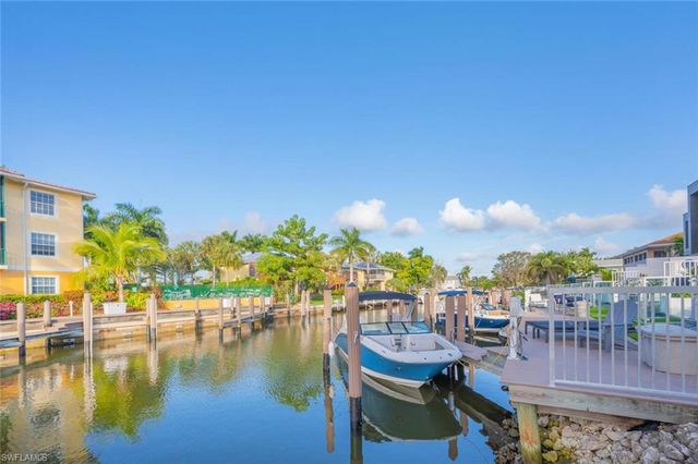 1537 Chesapeake AVE A-4, Naples, FL 34102