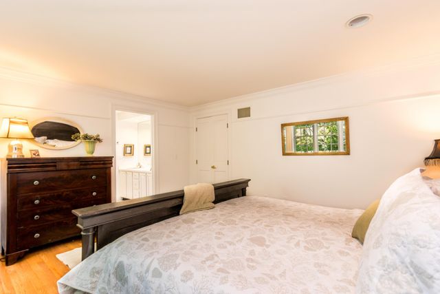 15 Hampton Court UNIT 15, Mashpee, MA 02649