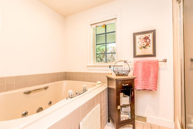 15 Hampton Court UNIT 15, Mashpee, MA 02649