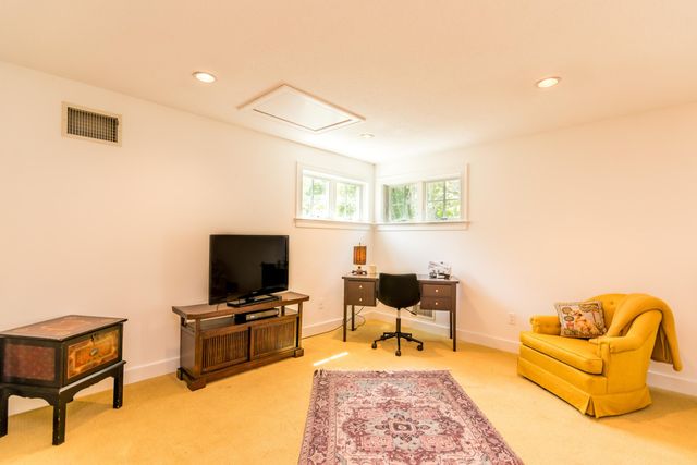 15 Hampton Court UNIT 15, Mashpee, MA 02649
