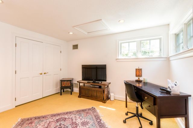 15 Hampton Court UNIT 15, Mashpee, MA 02649