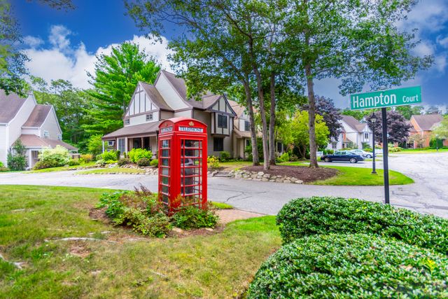 15 Hampton Court UNIT 15, Mashpee, MA 02649