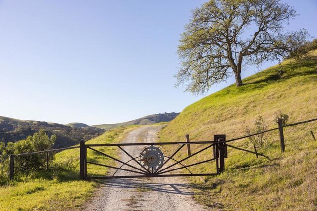 28000 Underwood Road, Salinas, CA 93908