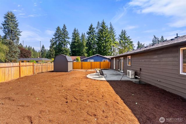 3277 Madrona Drive SE, Port Orchard, WA 98366