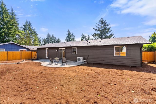 3277 Madrona Drive SE, Port Orchard, WA 98366
